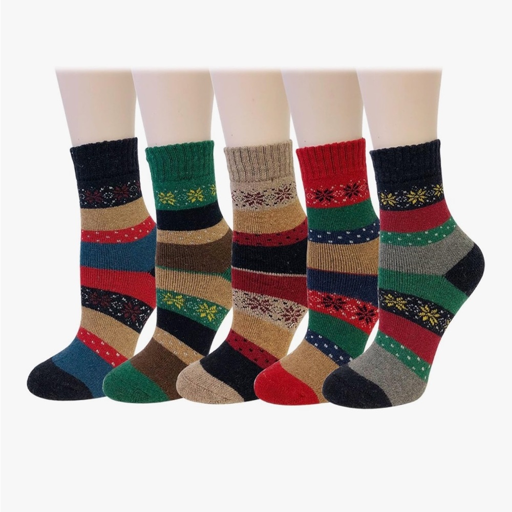 YZKKE Colorful Socks Set